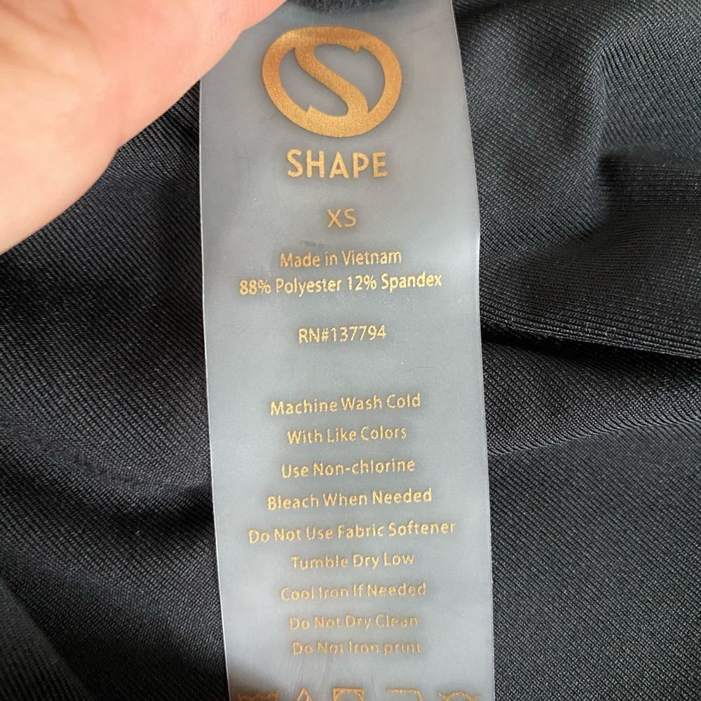 Shape | Performance Zip Neck top NWT - image 9